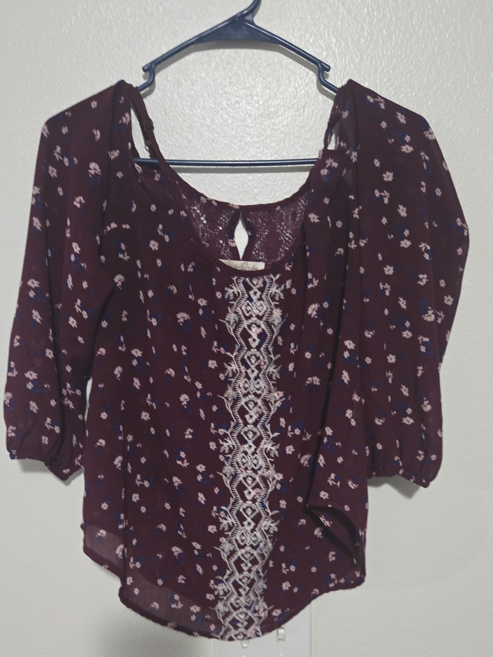 Rewind Burgundy Floral Boho Blouse with White Lace Trim